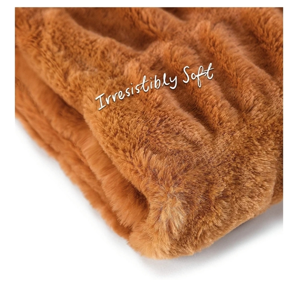 Luxurious Orange "Cathy Spice" Faux Fur Throw Blanket - Picture 5 of 15